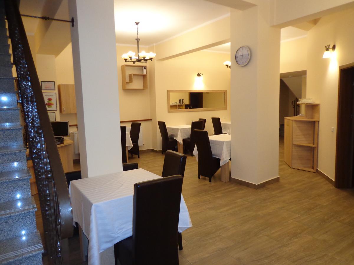 Casa Daomi Otel Deva Dış mekan fotoğraf