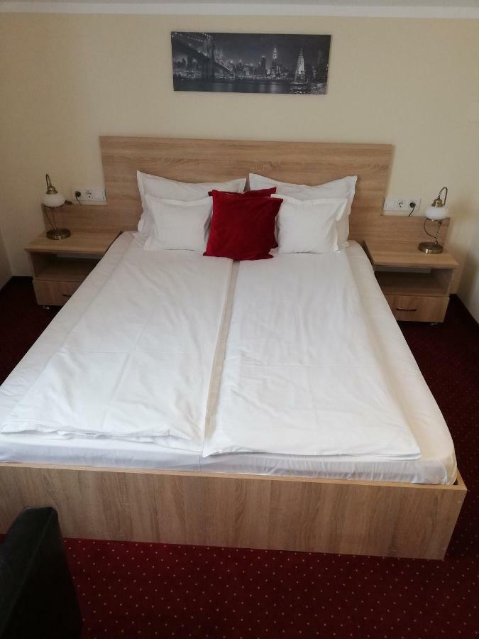 Casa Daomi Otel Deva Dış mekan fotoğraf