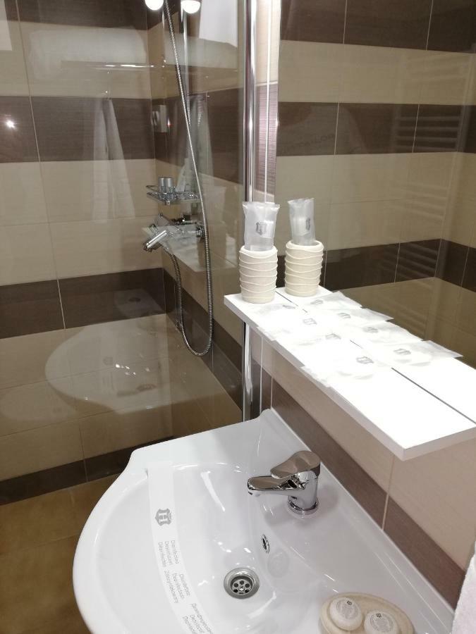 Casa Daomi Otel Deva Dış mekan fotoğraf