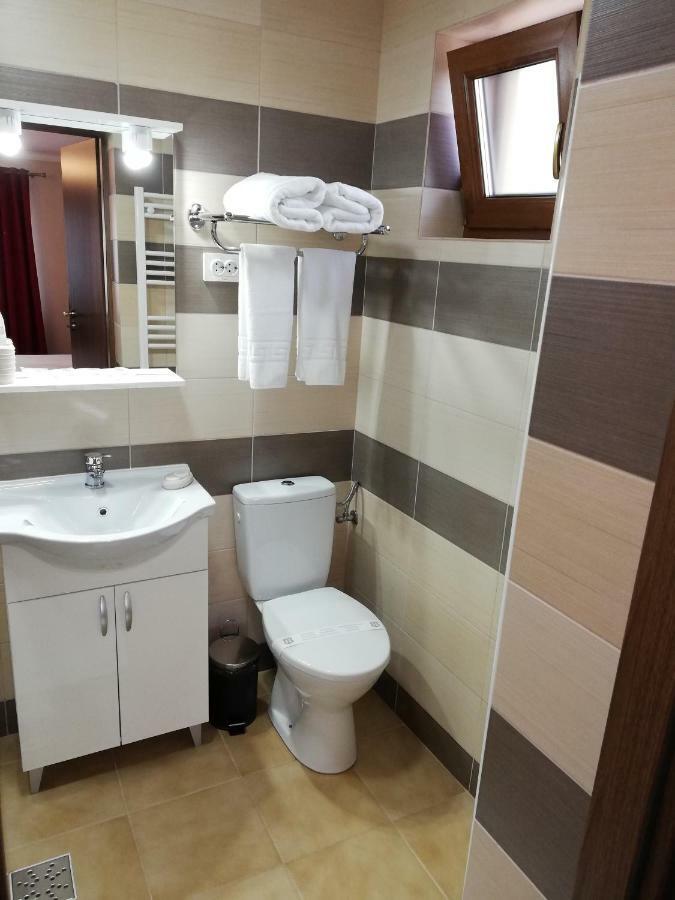 Casa Daomi Otel Deva Dış mekan fotoğraf