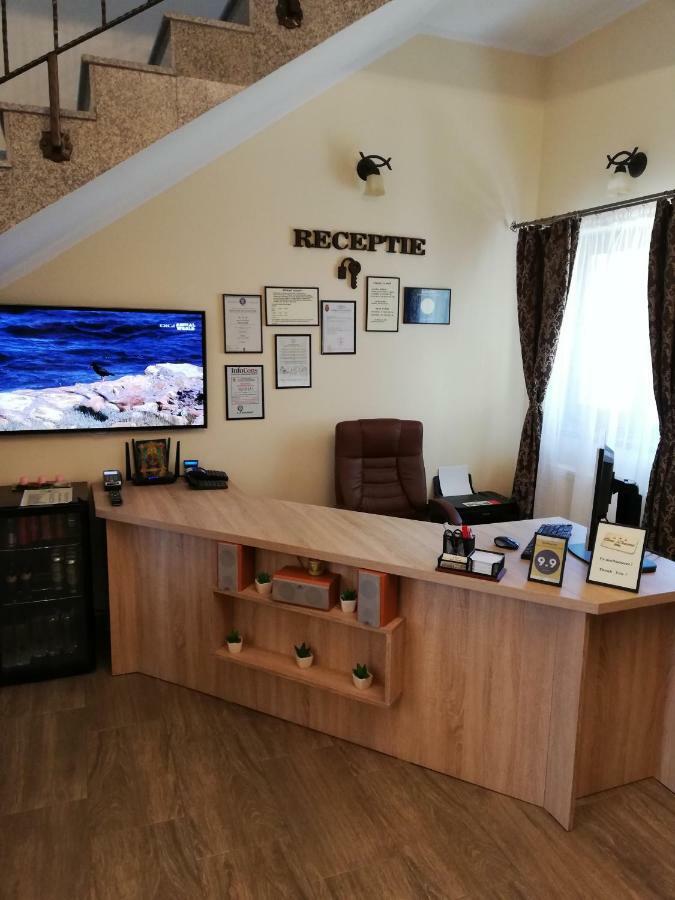 Casa Daomi Otel Deva Dış mekan fotoğraf