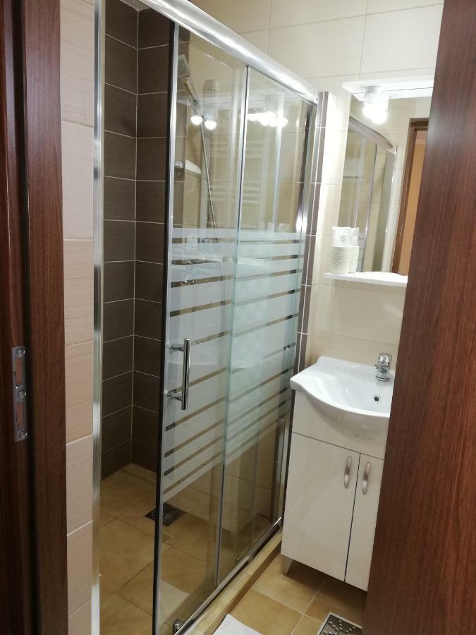 Casa Daomi Otel Deva Dış mekan fotoğraf