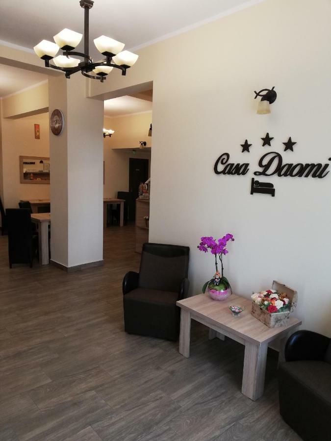 Casa Daomi Otel Deva Dış mekan fotoğraf