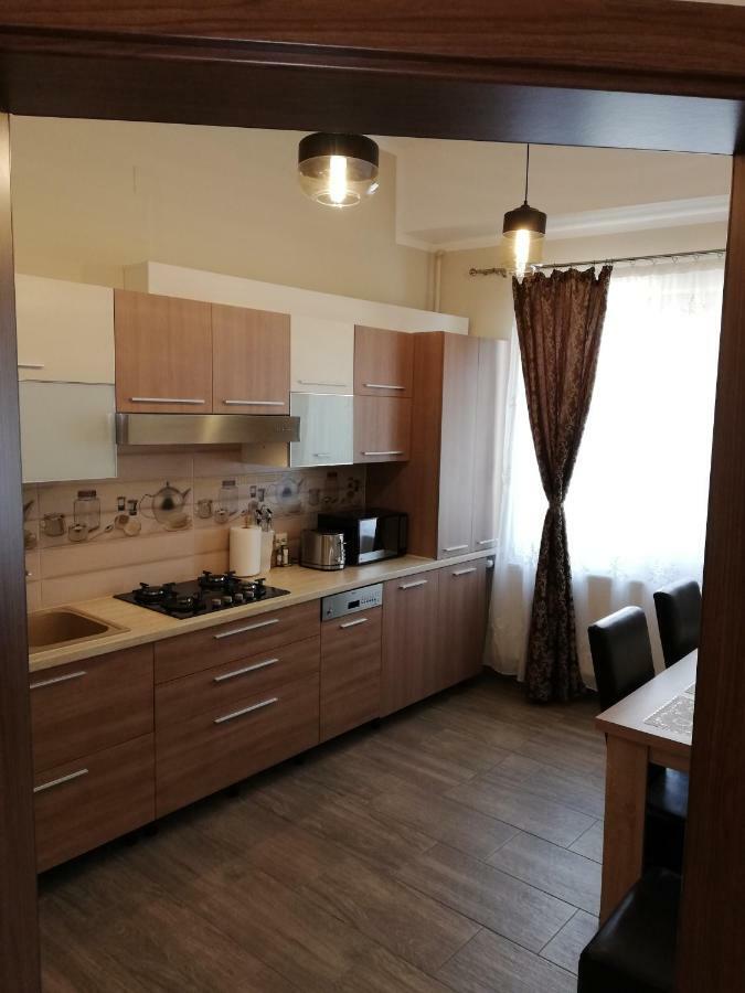 Casa Daomi Otel Deva Dış mekan fotoğraf