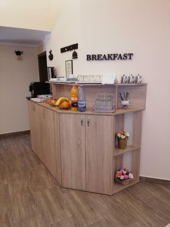 Casa Daomi Otel Deva Dış mekan fotoğraf